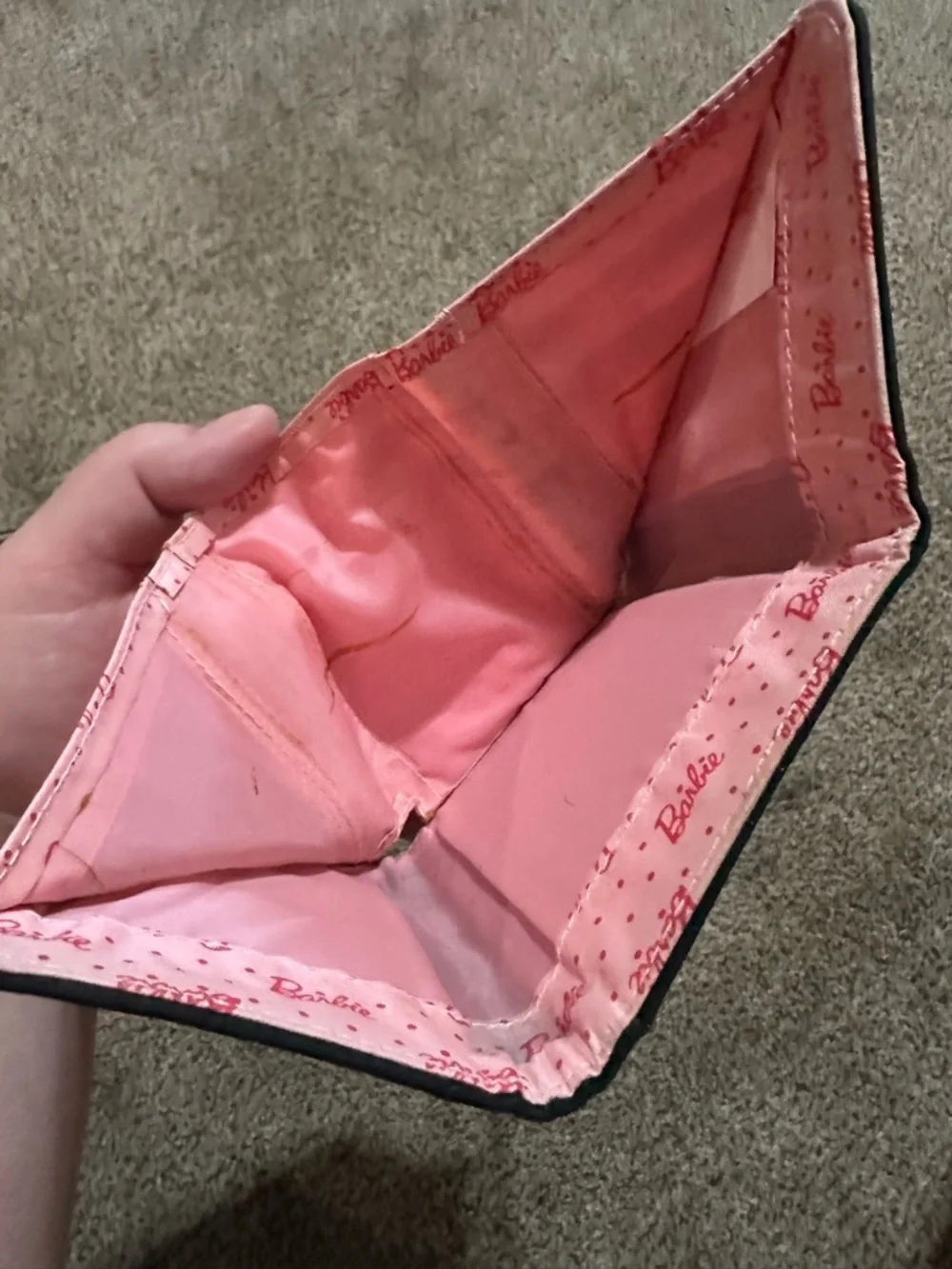 Girls Barbie vintage Black & Pink Cosmetic Pouch and Wallet Set - Picture 8 of 11